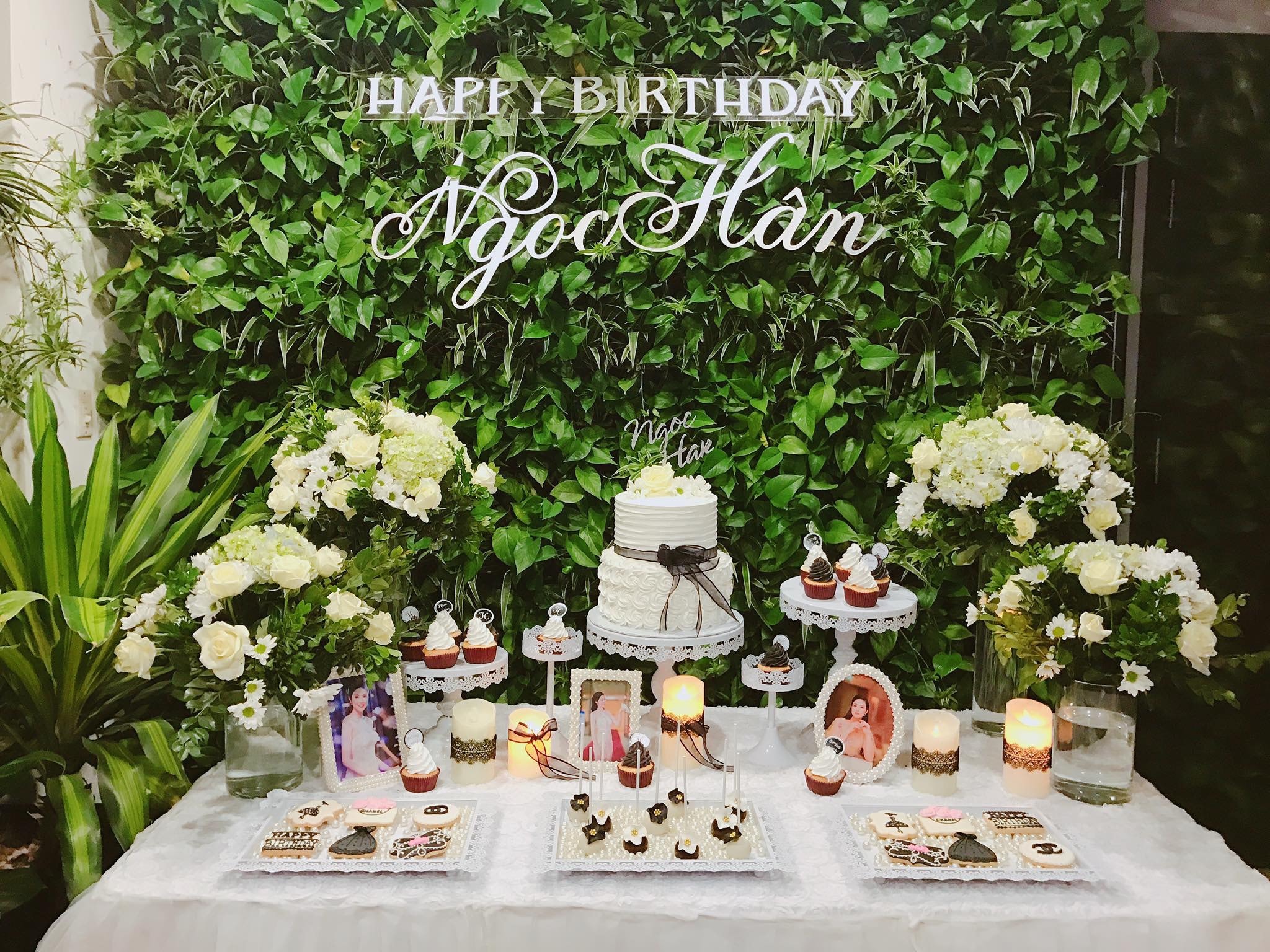 Quang Anh HCM thi công vườn tường đứng đẹp nhất đón tết 2021 Quang Anh HCM thi công vườn tường đứng đẹp nhất đón tết 2021