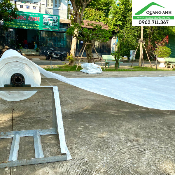 Vải địa luôn sẵn hàng số lượng lớn cho khách